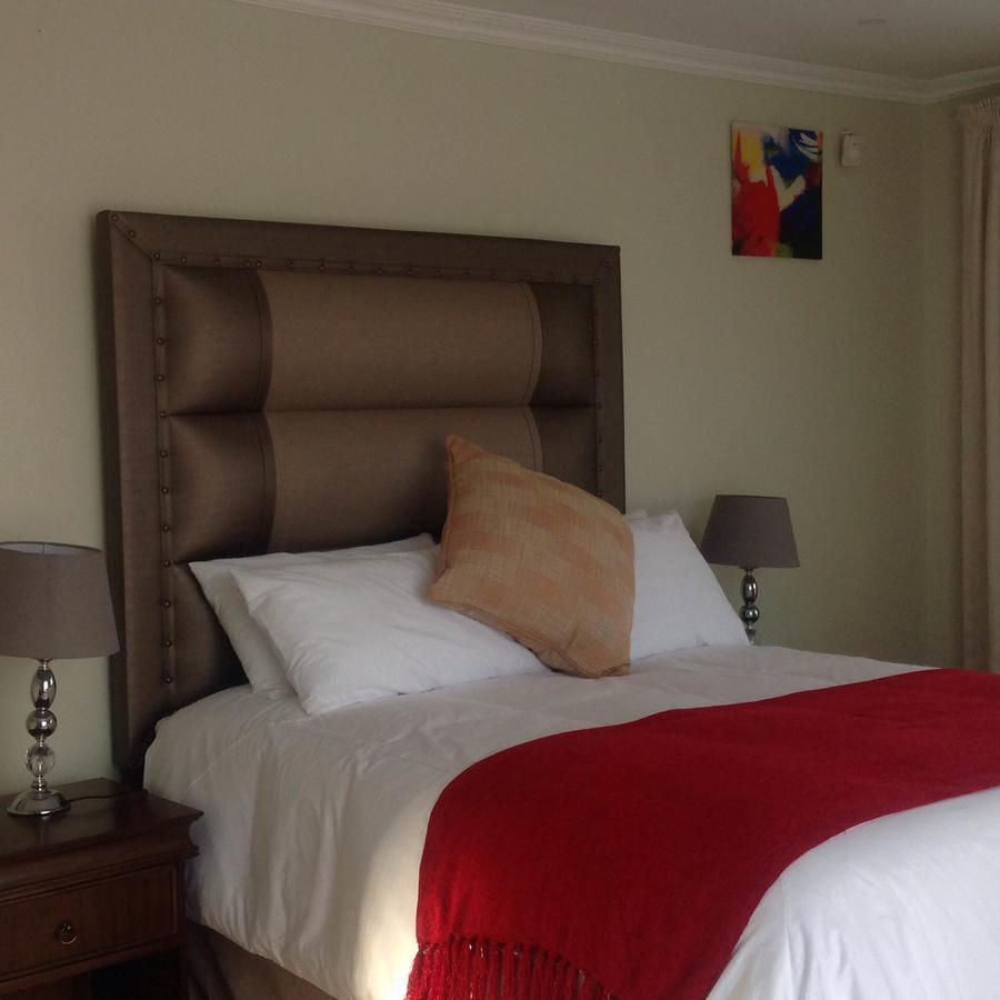 Vinolux Guest House Mthatha Buitenkant foto